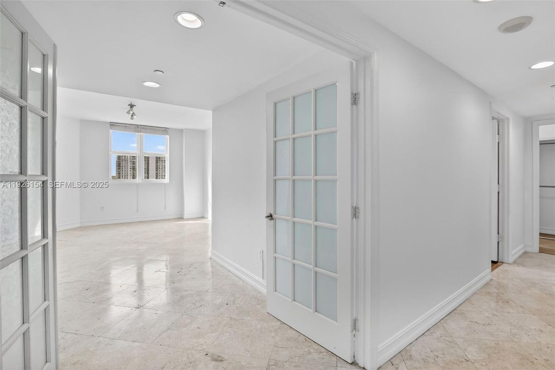 En Renta: $11,500 (4 camas, 4 baños, 3524 Pies cuadrados)