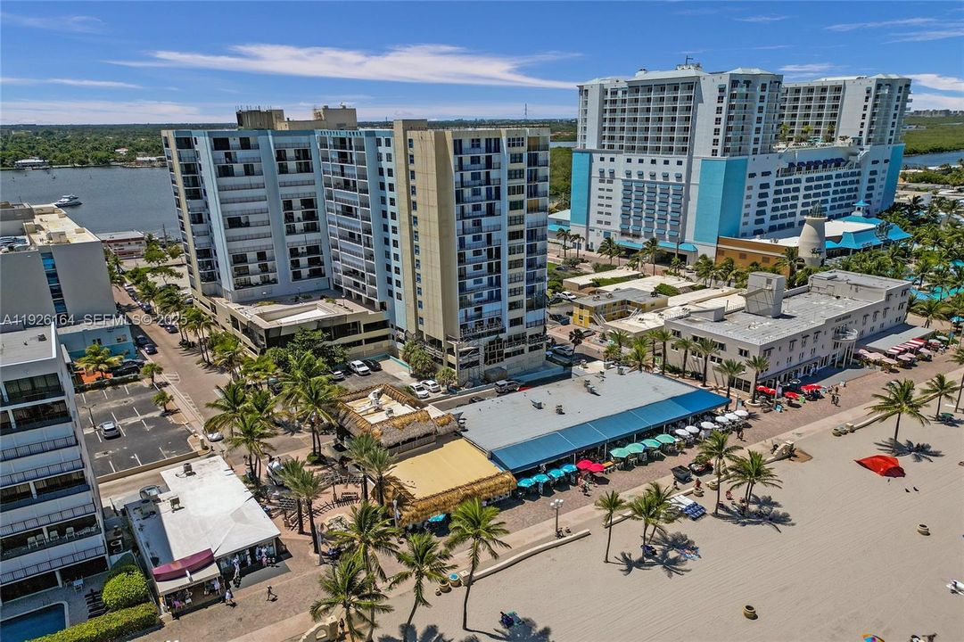 На продажу: $399,000 (1 спален, 1 ванн, 830 Квадратных фут)