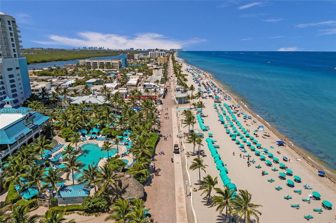 На продажу: $399,000 (1 спален, 1 ванн, 830 Квадратных фут)