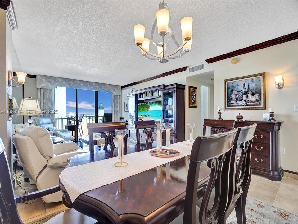 На продажу: $399,000 (1 спален, 1 ванн, 830 Квадратных фут)