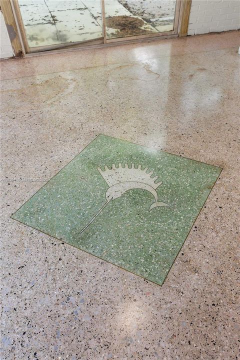 For Sale: $1,198,000 (3 beds, 2 baths, 1900 Square Feet)