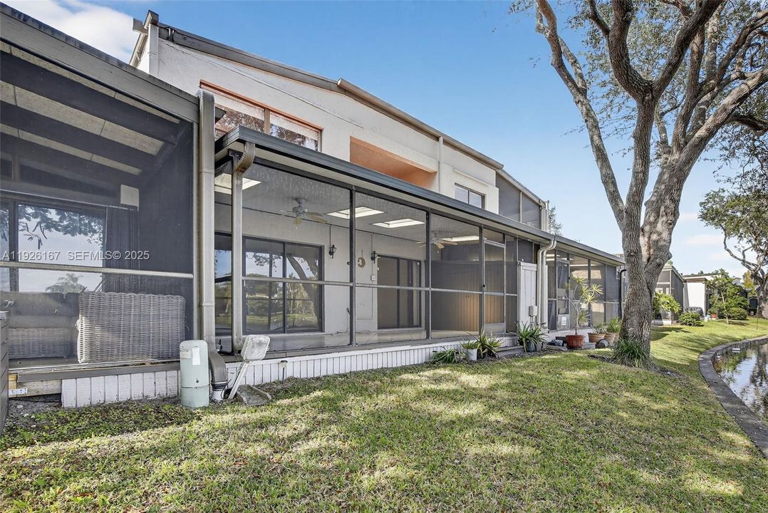 待售: $432,000 (4 贝兹, 2 浴室, 2170 平方英尺)