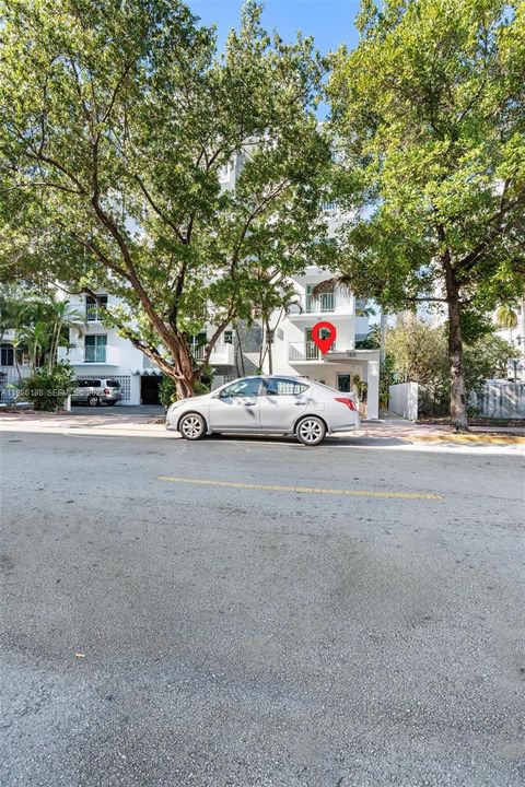 На продажу: $475,000 (2 спален, 1 ванн, 874 Квадратных фут)