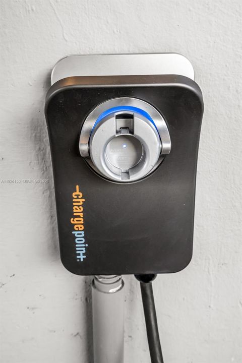 На продажу: $470,000 (3 спален, 2 ванн, 1258 Квадратных фут)