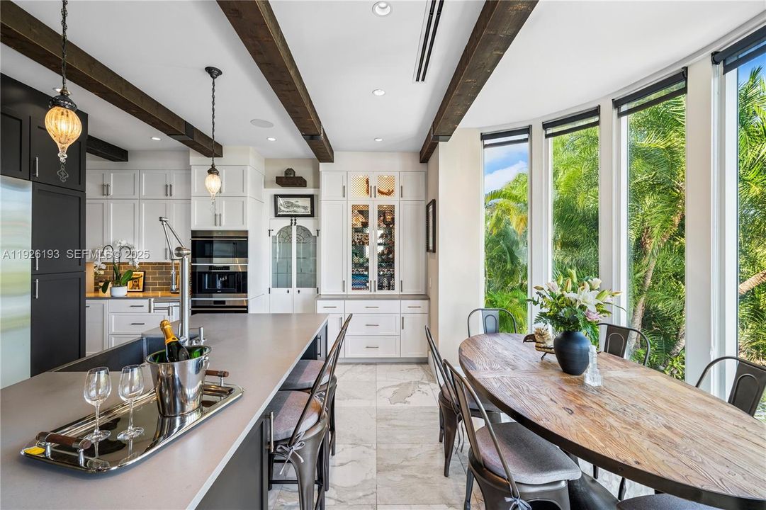 For Sale: $16,850,000 (5 beds, 6 baths, 7642 Square Feet)