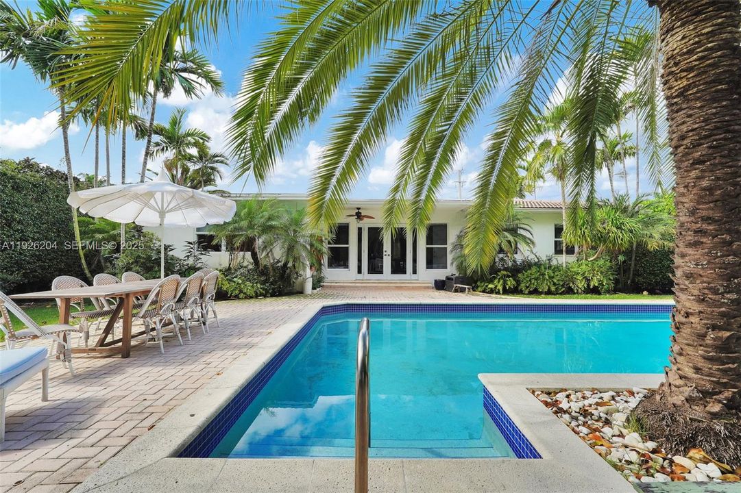 For Sale: $6,700,000 (4 beds, 3 baths, 2848 Square Feet)