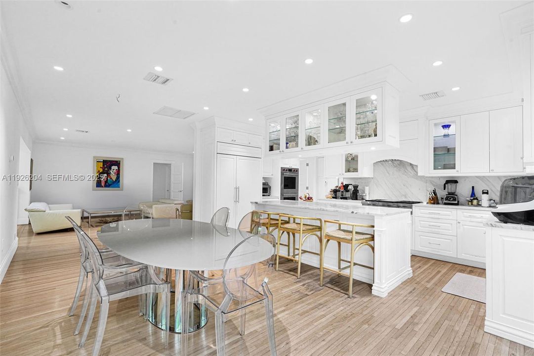 For Sale: $6,700,000 (4 beds, 3 baths, 2848 Square Feet)