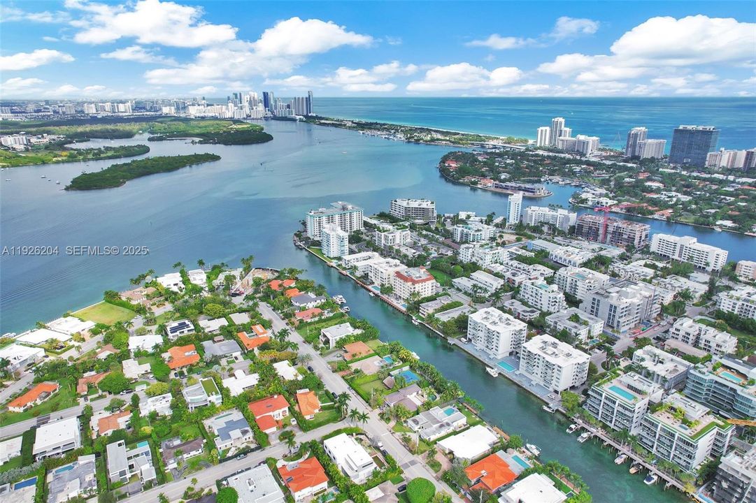 For Sale: $6,700,000 (4 beds, 3 baths, 2848 Square Feet)