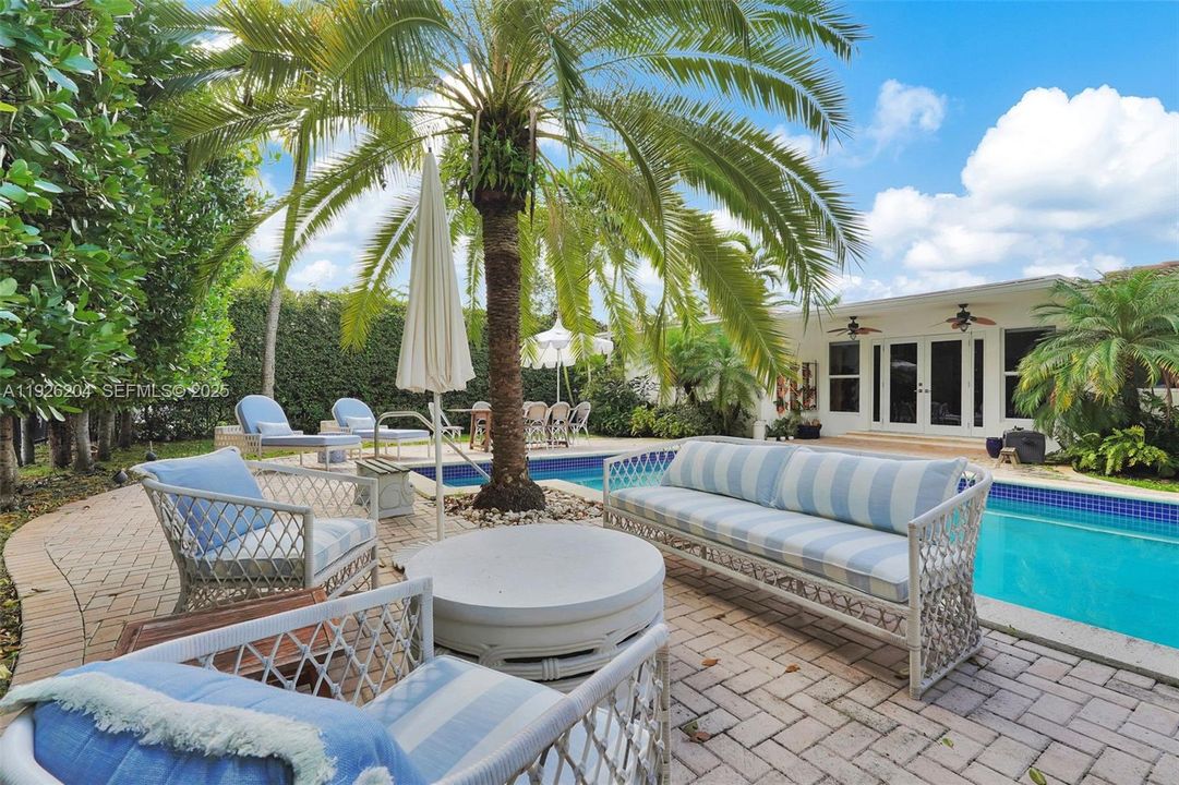 For Sale: $6,700,000 (4 beds, 3 baths, 2848 Square Feet)