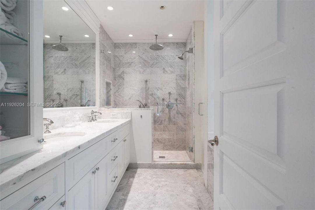 For Sale: $6,700,000 (4 beds, 3 baths, 2848 Square Feet)