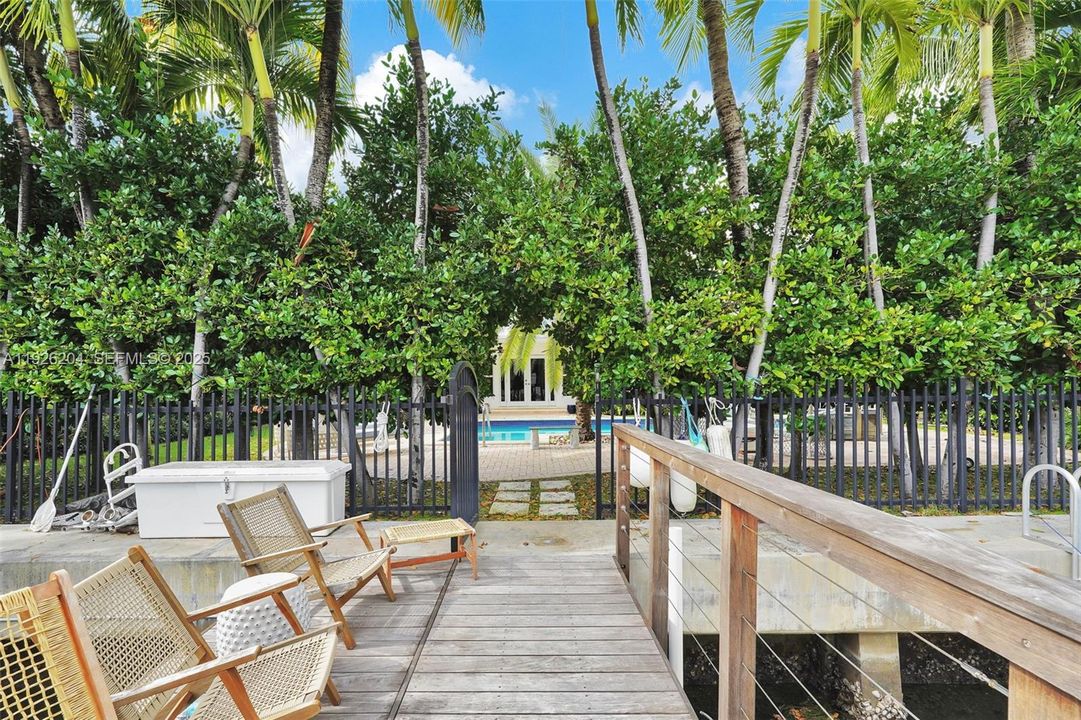 For Sale: $6,700,000 (4 beds, 3 baths, 2848 Square Feet)