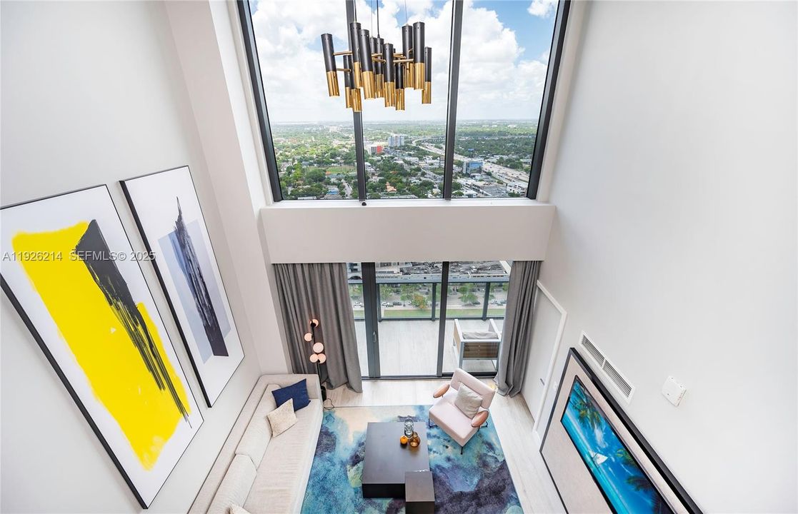 В аренду: $7,000 (2 спален, 2 ванн, 1247 Квадратных фут)