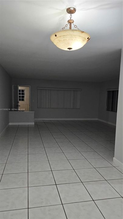 En Renta: $1,750 (1 camas, 1 baños, 1013 Pies cuadrados)