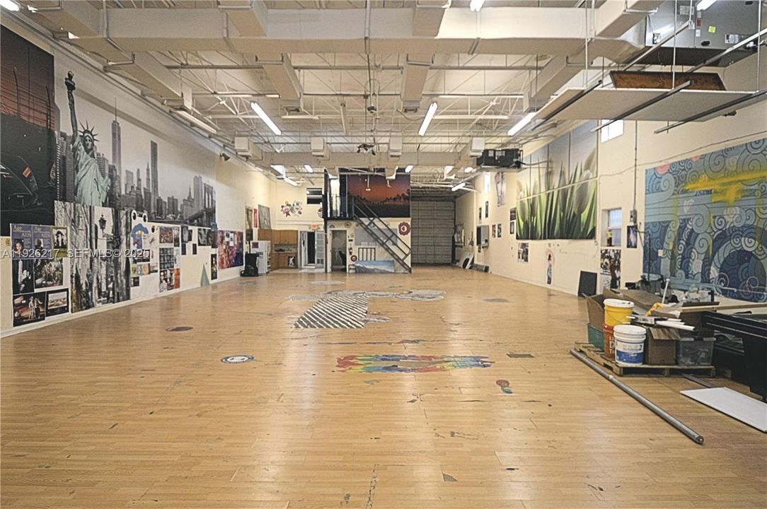 For Sale: $950,000 (0 beds, 0 baths, 0 Square Feet)