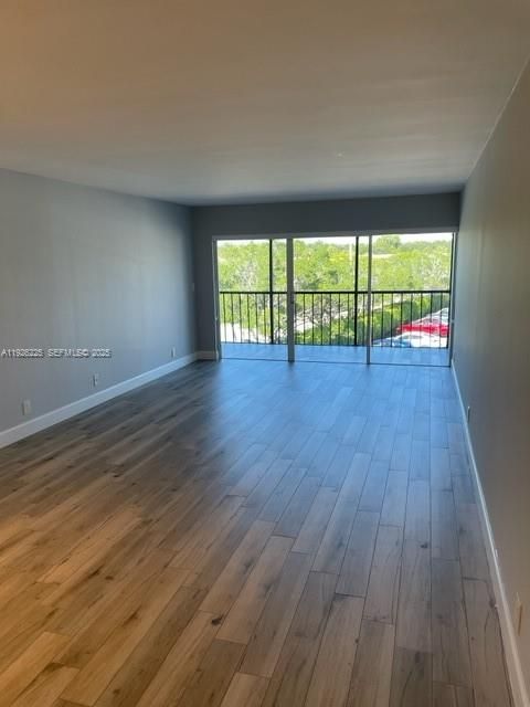 出租: $2,600 (2 贝兹, 2 浴室, 1106 平方英尺)