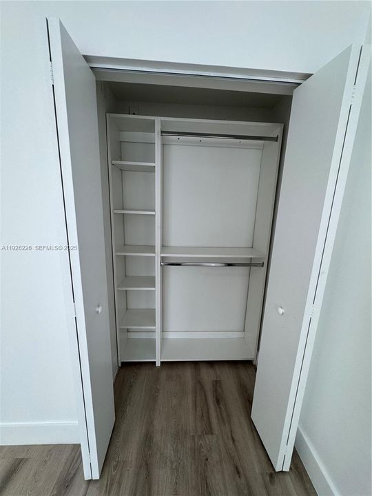 出租: $1,600 (1 贝兹, 1 浴室, 1000 平方英尺)