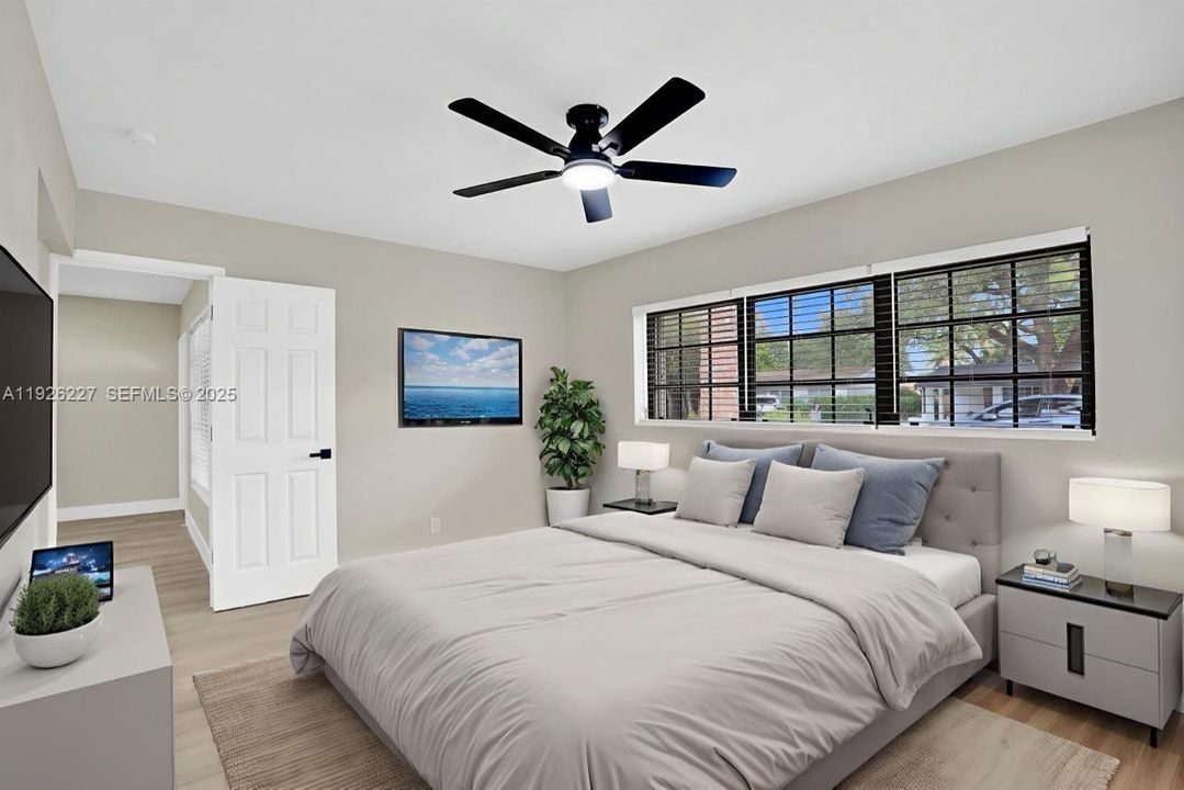 For Sale: $599,999 (3 beds, 2 baths, 1352 Square Feet)