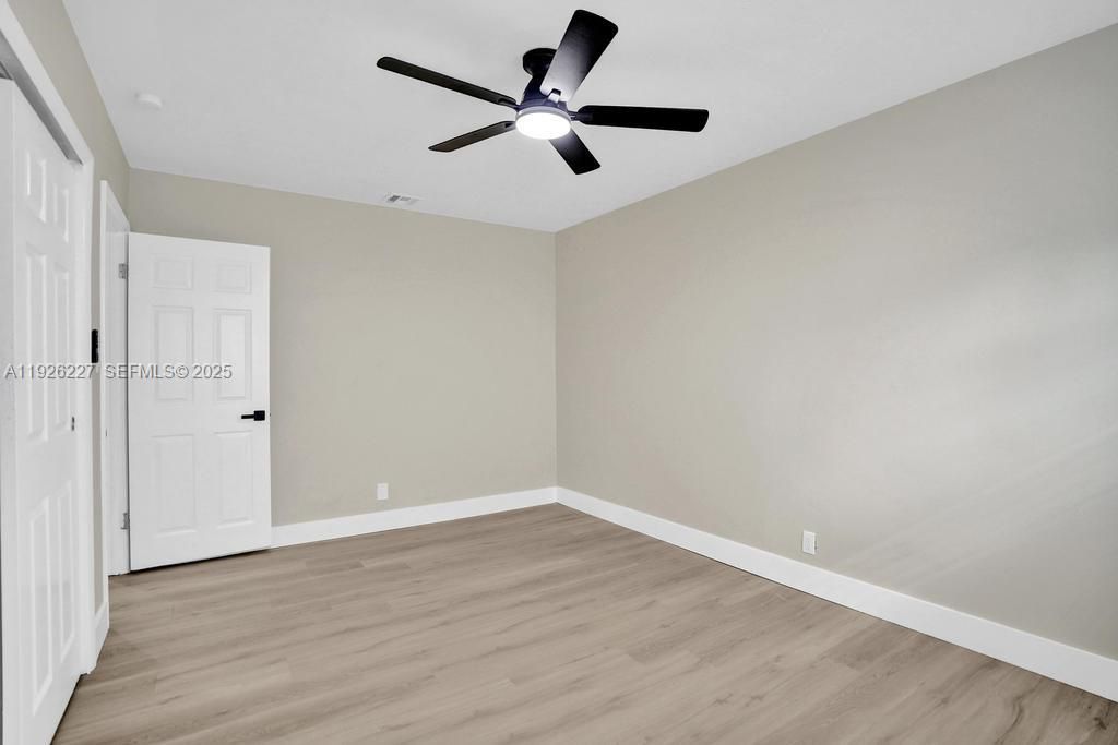 For Sale: $599,999 (3 beds, 2 baths, 1352 Square Feet)