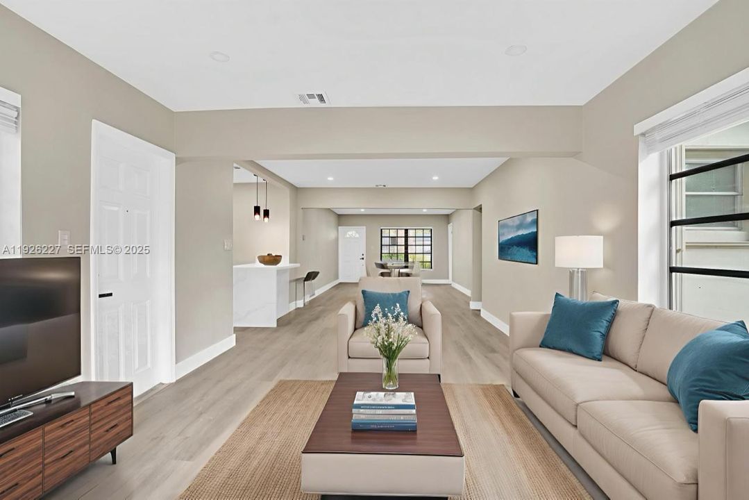 For Sale: $599,999 (3 beds, 2 baths, 1352 Square Feet)