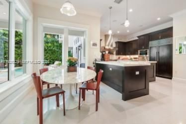 For Sale: $4,200,000 (5 beds, 6 baths, 4306 Square Feet)