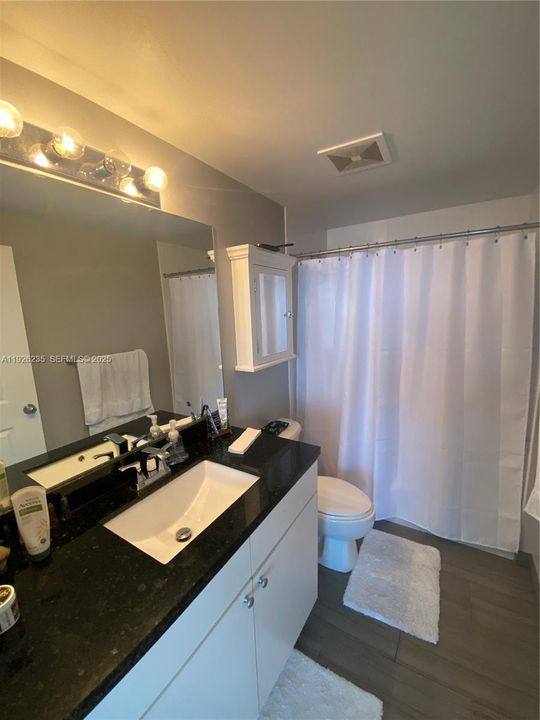 В аренду: $2,700 (1 спален, 1 ванн, 783 Квадратных фут)