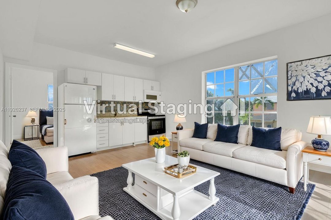 出租: $2,500 (2 贝兹, 1 浴室, 3014 平方英尺)