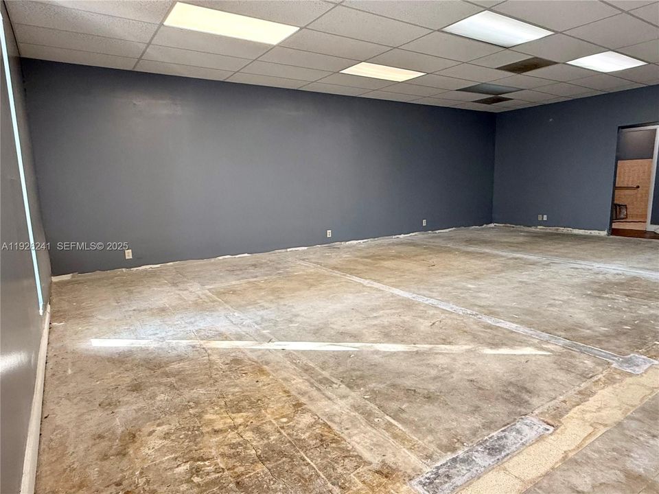 For Rent: $2,100 (0 beds, 0 baths, 0 Square Feet)