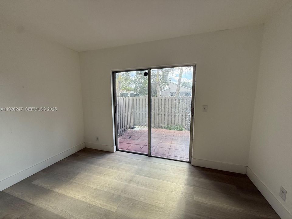 En Renta: $3,100 (3 camas, 2 baños, 1050 Pies cuadrados)