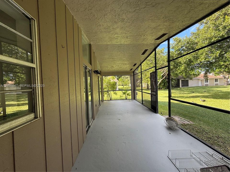 En Renta: $3,100 (3 camas, 2 baños, 1050 Pies cuadrados)