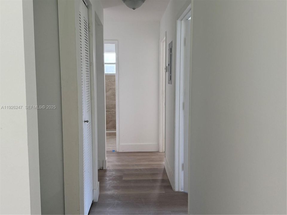 En Renta: $3,100 (3 camas, 2 baños, 1050 Pies cuadrados)