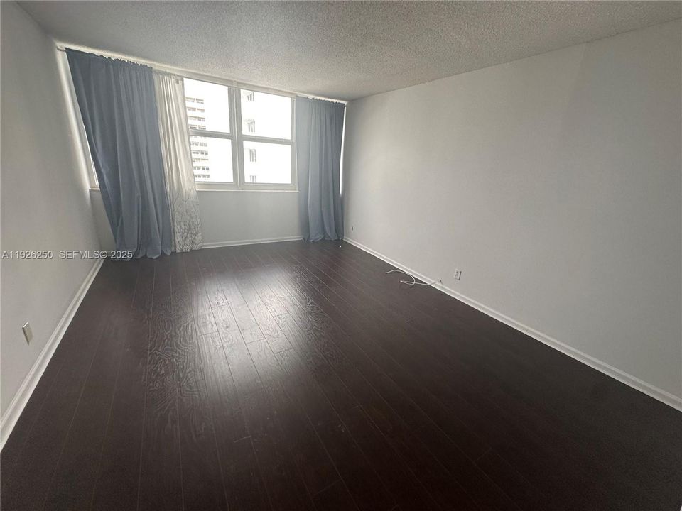 For Rent: $3,500 (2 beds, 2 baths, 1248 Square Feet)