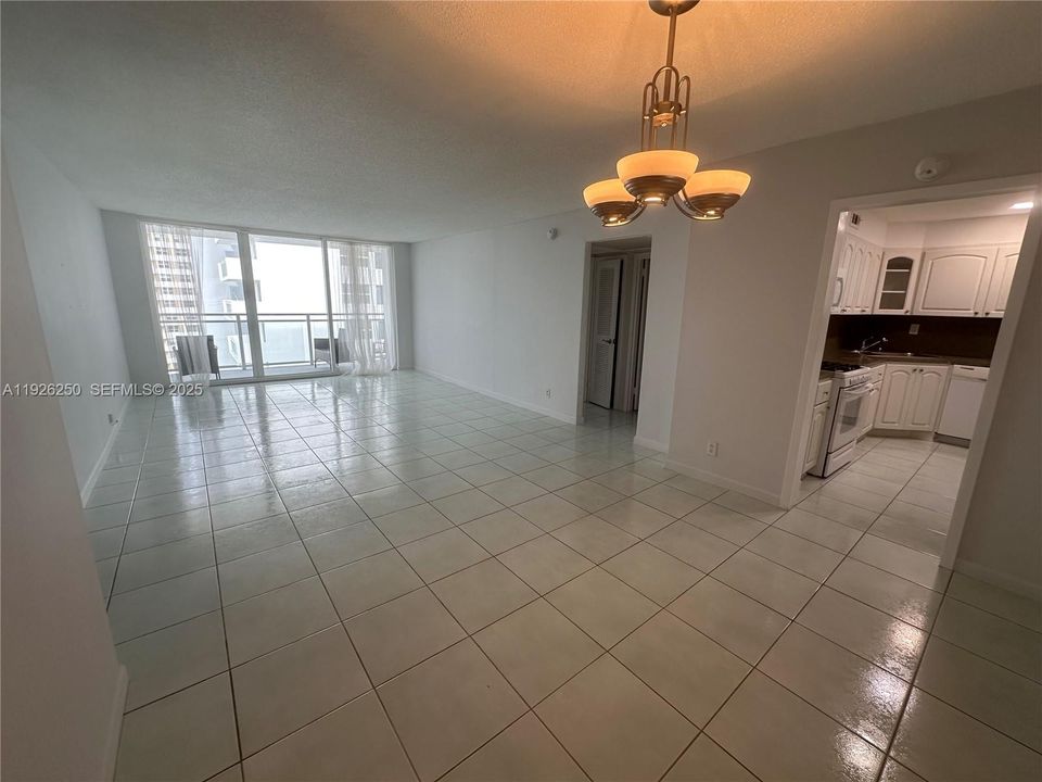 For Rent: $3,500 (2 beds, 2 baths, 1248 Square Feet)