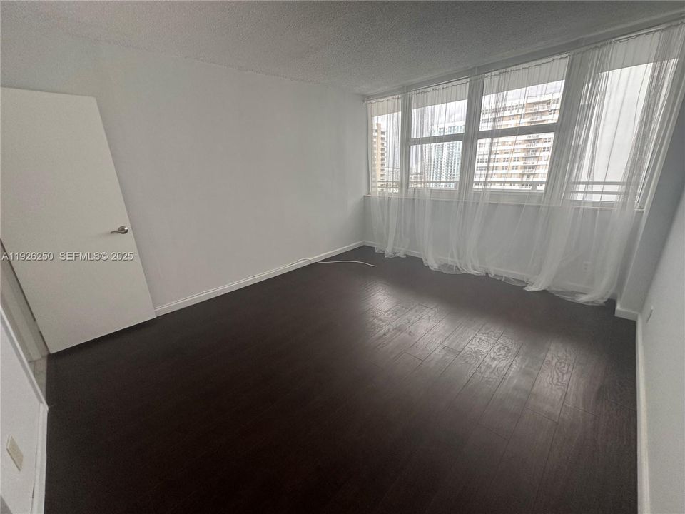 For Rent: $3,500 (2 beds, 2 baths, 1248 Square Feet)