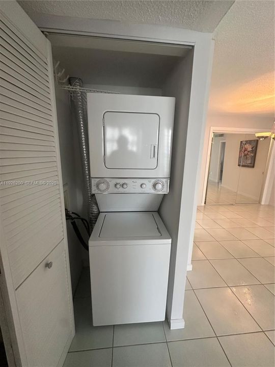 For Rent: $3,500 (2 beds, 2 baths, 1248 Square Feet)