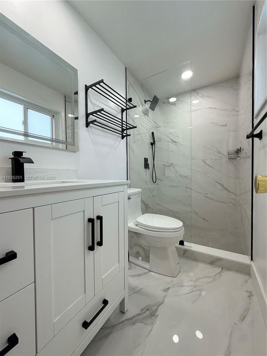 For Rent: $3,600 (3 beds, 2 baths, 1487 Square Feet)