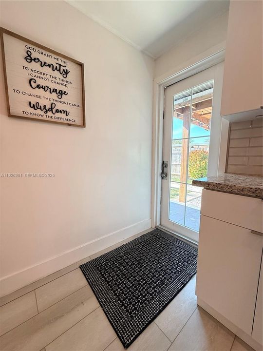 For Rent: $3,600 (3 beds, 2 baths, 1487 Square Feet)