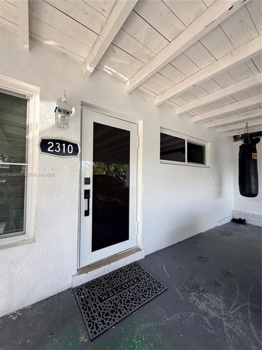 For Rent: $3,600 (3 beds, 2 baths, 1487 Square Feet)