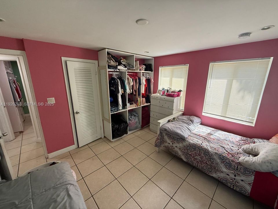 En Renta: $2,599 (2 camas, 1 baños, 780 Pies cuadrados)