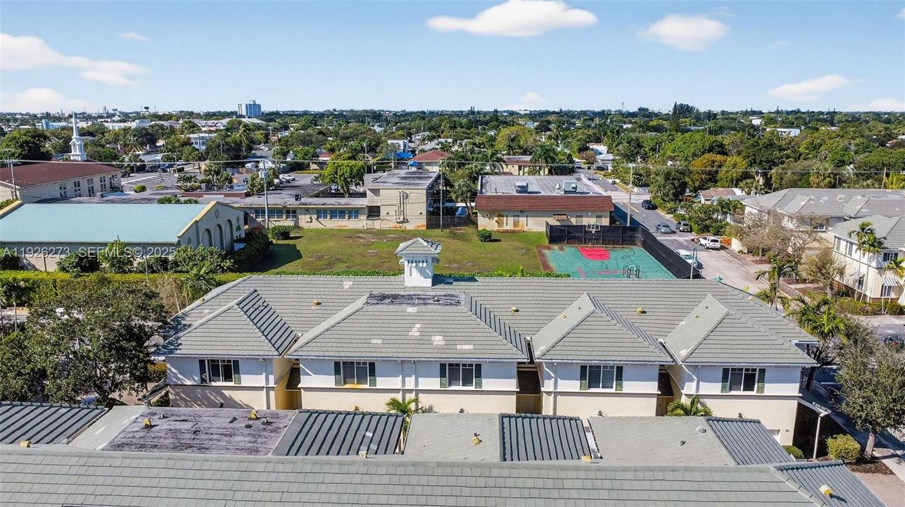 待售: $425,000 (3 贝兹, 2 浴室, 1678 平方英尺)