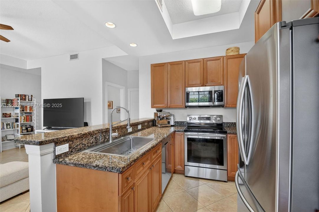 待售: $425,000 (3 贝兹, 2 浴室, 1678 平方英尺)