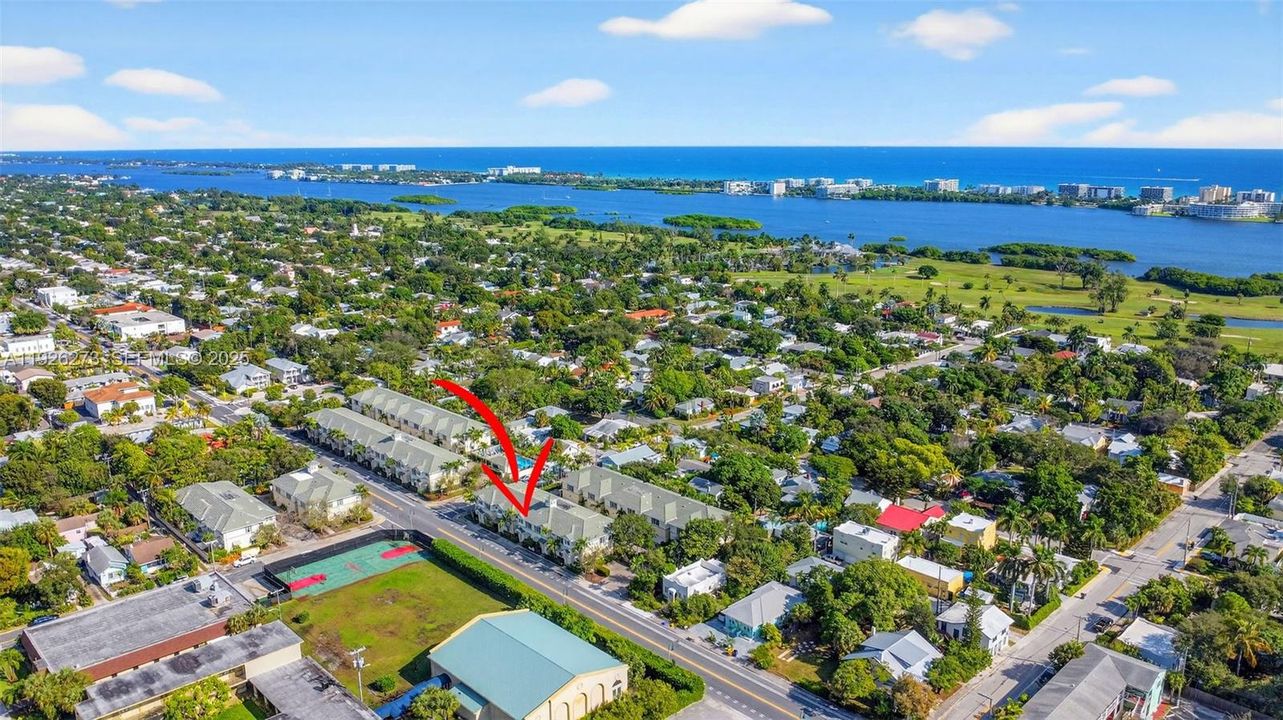 待售: $425,000 (3 贝兹, 2 浴室, 1678 平方英尺)