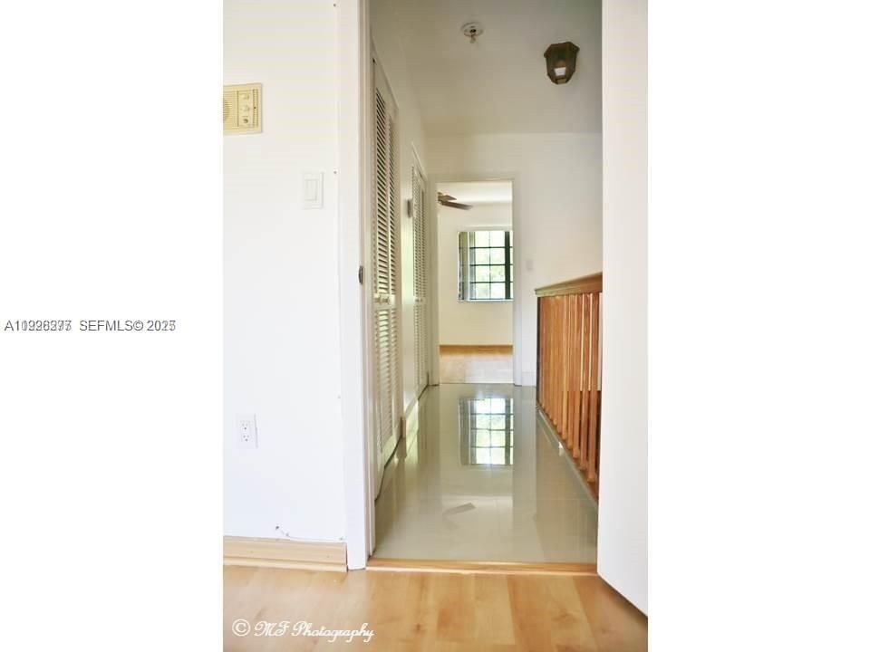 For Rent: $3,200 (2 beds, 3 baths, 1082 Square Feet)