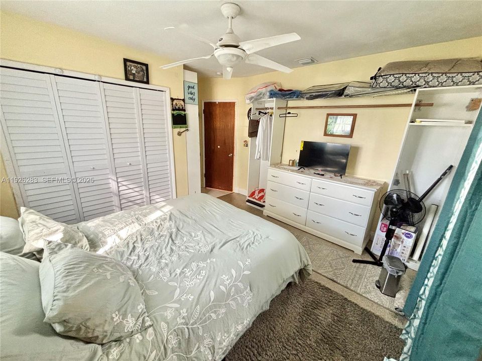 En Venta: $520,000 (3 camas, 2 baños, 1588 Pies cuadrados)