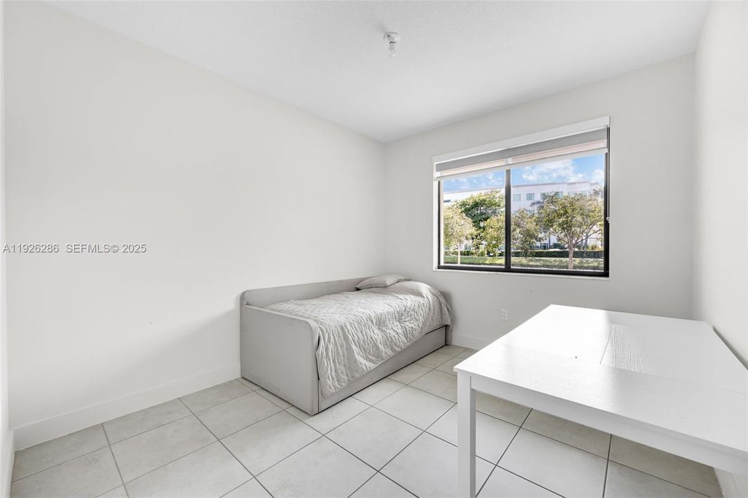 For Sale: $599,000 (4 beds, 3 baths, 1506 Square Feet)