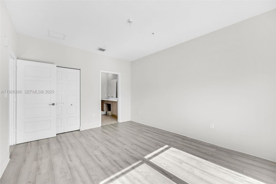 For Sale: $599,000 (4 beds, 3 baths, 1506 Square Feet)