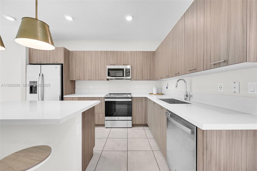 For Sale: $599,000 (4 beds, 3 baths, 1506 Square Feet)