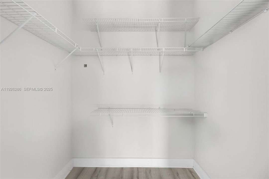 For Sale: $599,000 (4 beds, 3 baths, 1506 Square Feet)