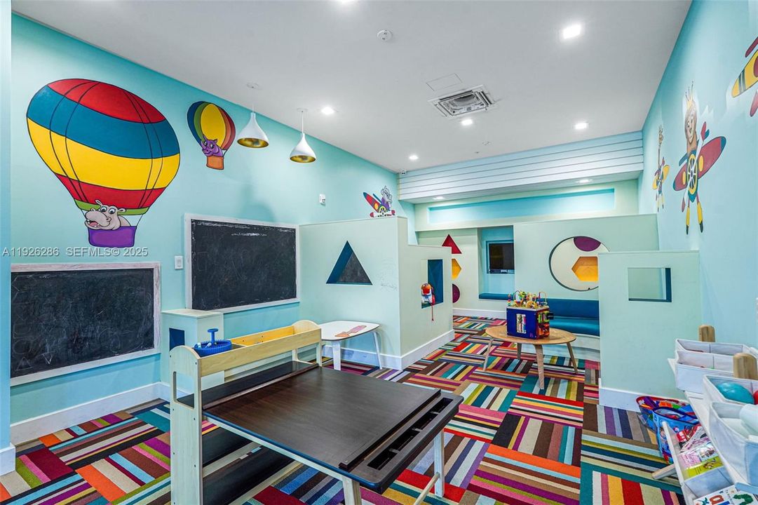 For Sale: $599,000 (4 beds, 3 baths, 1506 Square Feet)