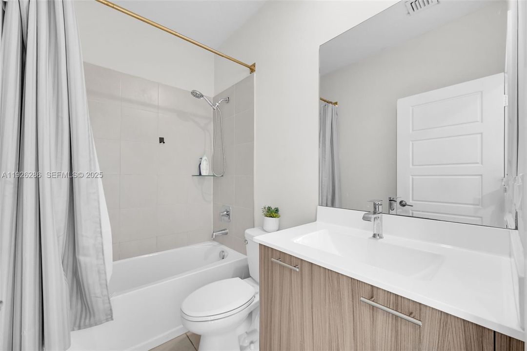 For Sale: $599,000 (4 beds, 3 baths, 1506 Square Feet)