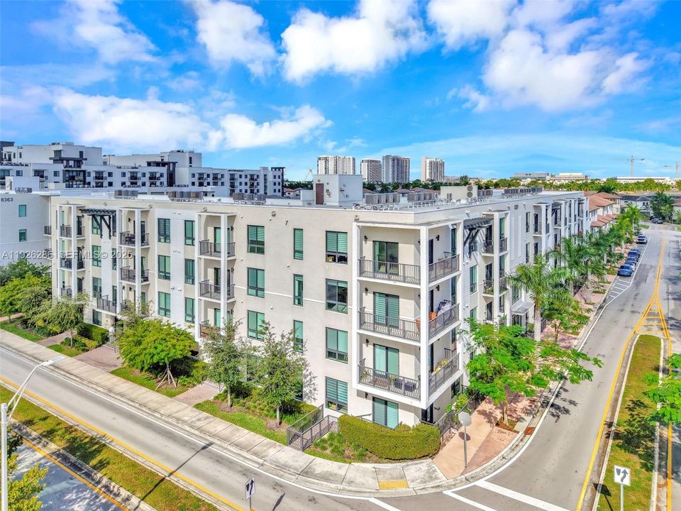 For Sale: $599,000 (4 beds, 3 baths, 1506 Square Feet)